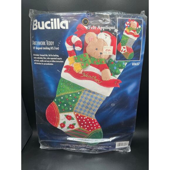 1997 Vintage Bucilla Patchwork Christmas Teddy Felt Applique Stocking Kit 83657 - Picture 1 of 2